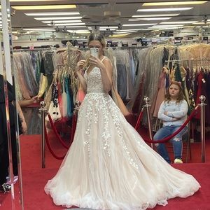 Sherri Hill Dress size 6.